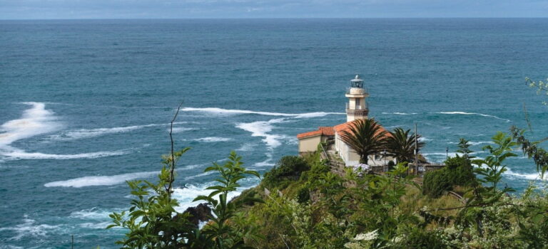 7 balconies overlooking the Asturian sea